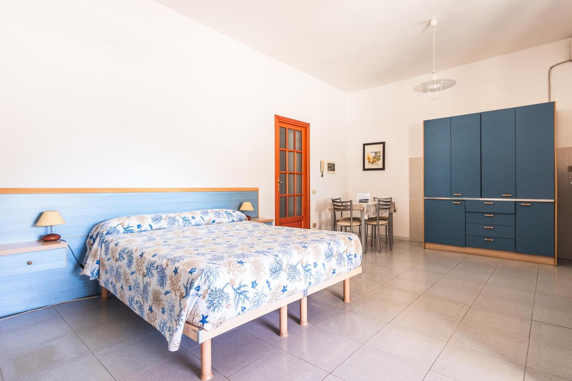 Hotel Residence La Villetta Canneto  Esterno foto